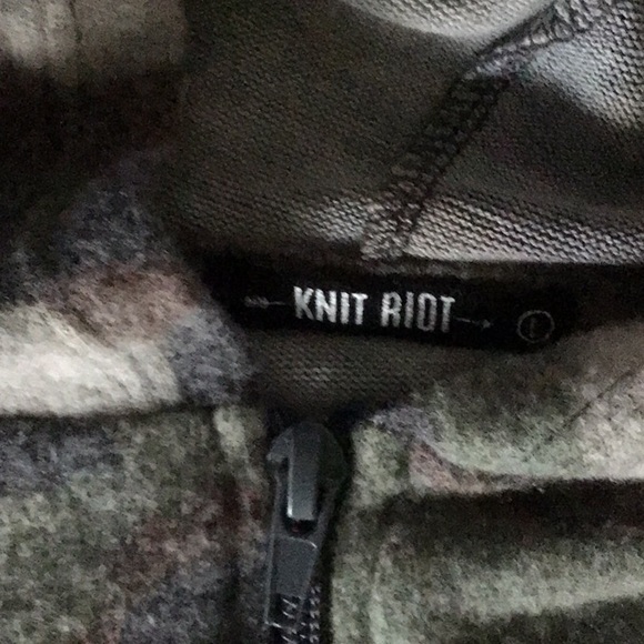 Knit riot jacket - Picture 3 of 3